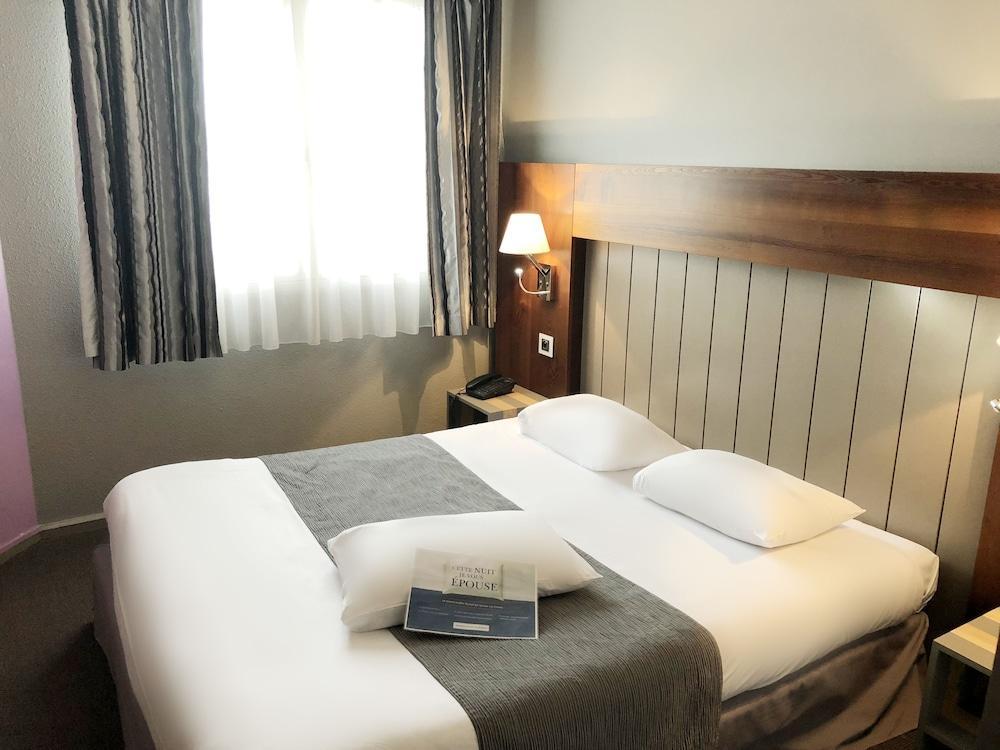 Hotel Le Neron - Logis Fontanil-Cornillon Eksteriør bilde